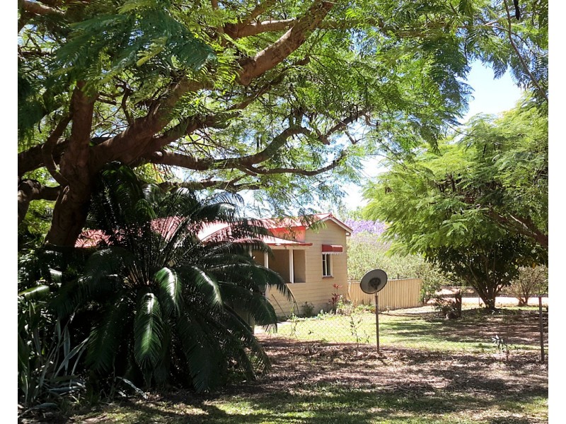 16 Nymbool Rd, Mount Garnet QLD 4872