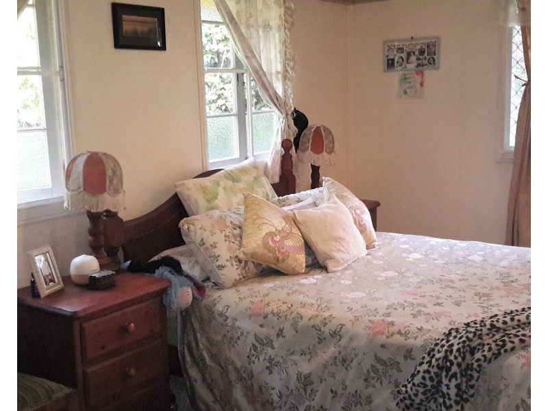 77 Mullins Rd, Beatrice QLD 4886