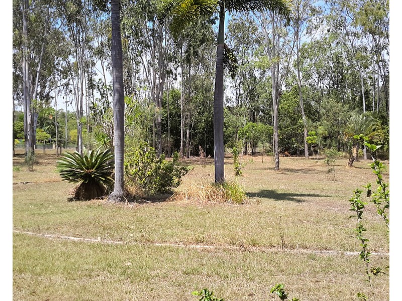 72 Anzac Ave, Millstream QLD 4888