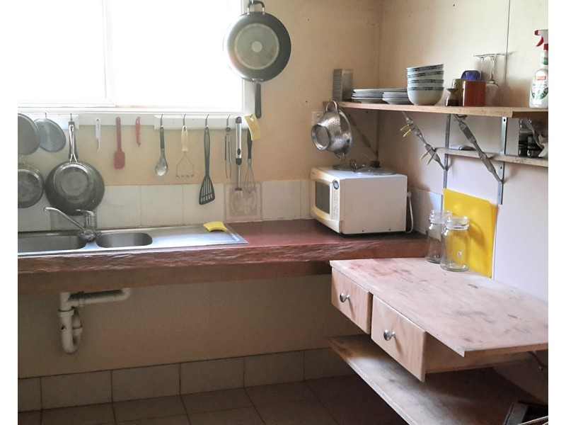 72 Anzac Ave, Millstream QLD 4888