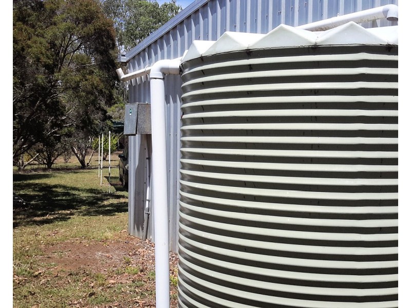 72 Anzac Ave, Millstream QLD 4888