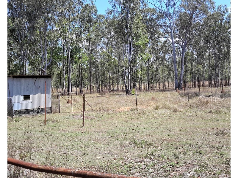 72 Anzac Ave, Millstream QLD 4888