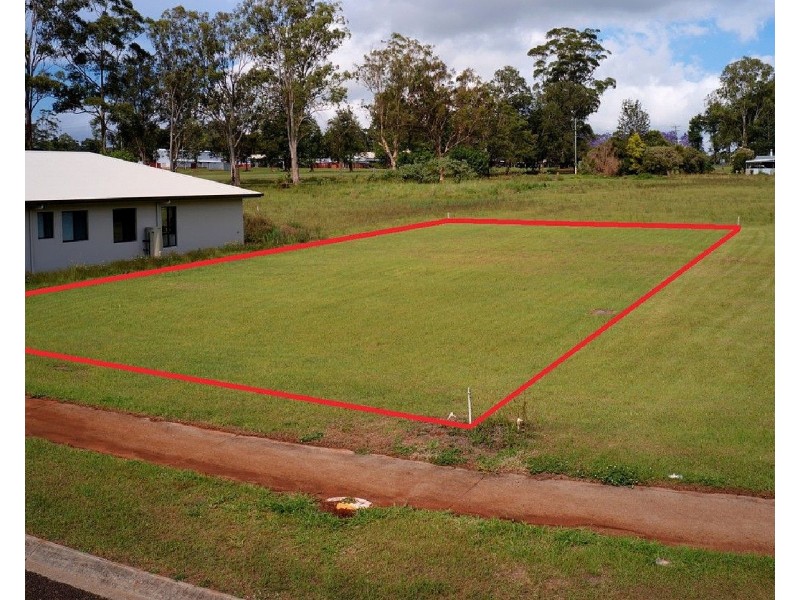 10 Rankine, Ravenshoe QLD 4888