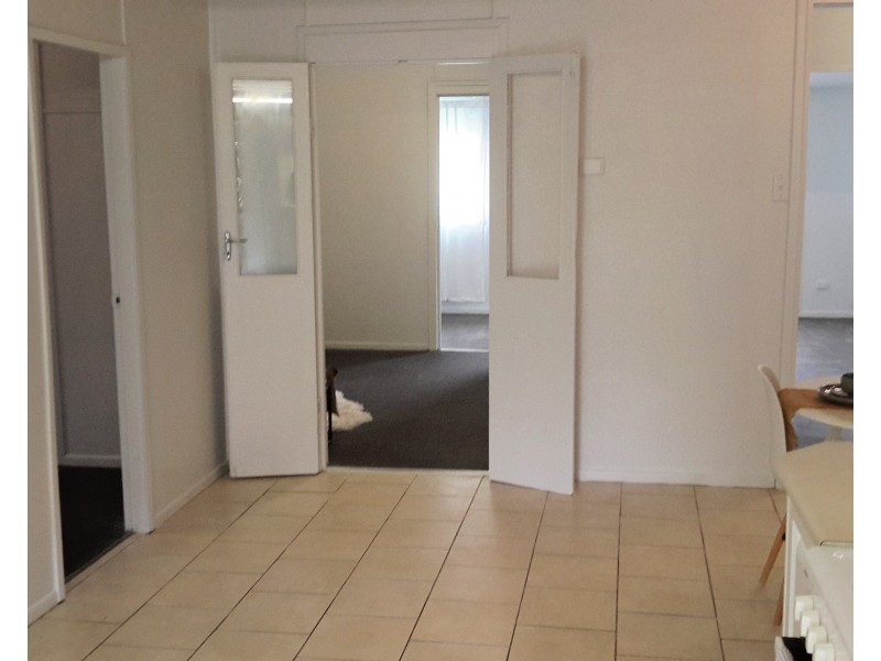 8 Garnet St, Mount Garnet QLD 4872