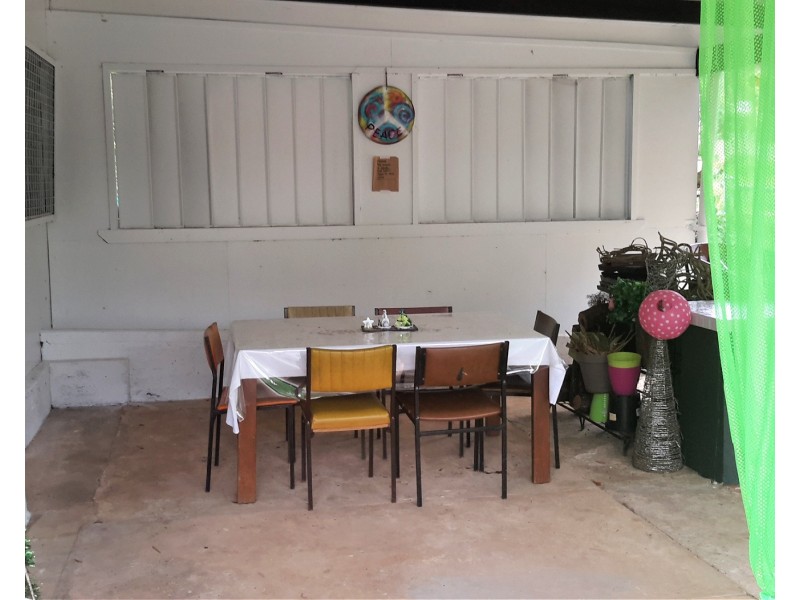 8 Garnet St, Mount Garnet QLD 4872