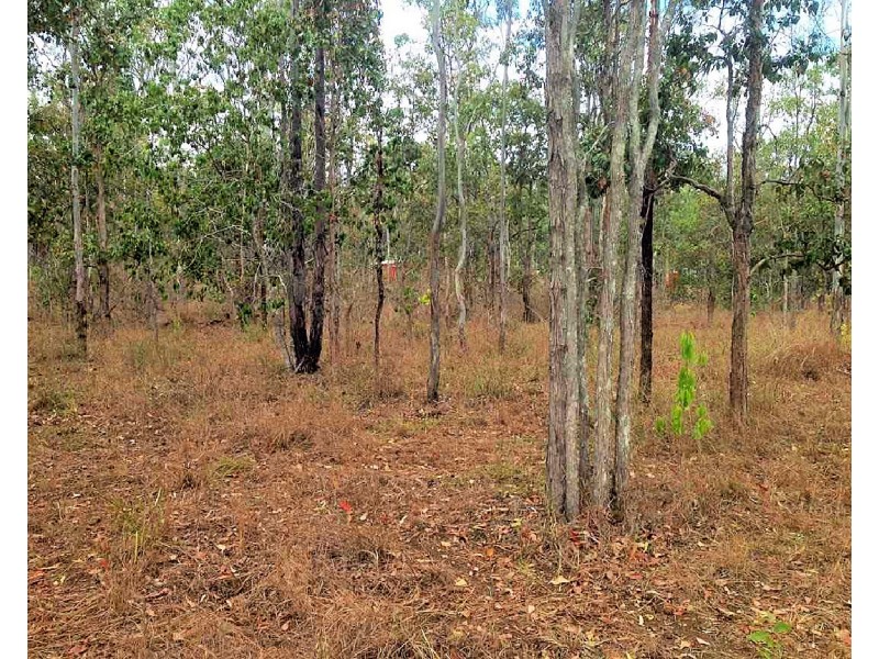 127 River Rd, Millstream QLD 4888