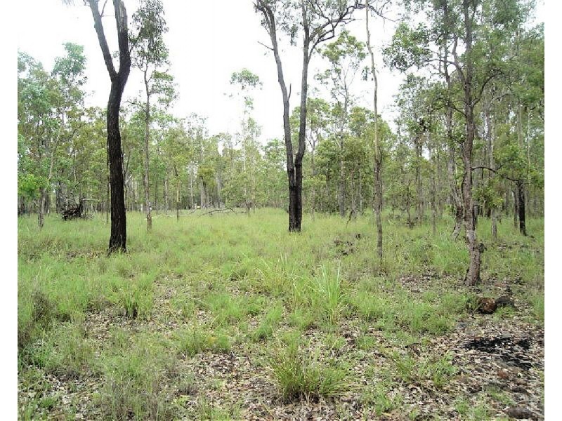 127 River Rd, Millstream QLD 4888