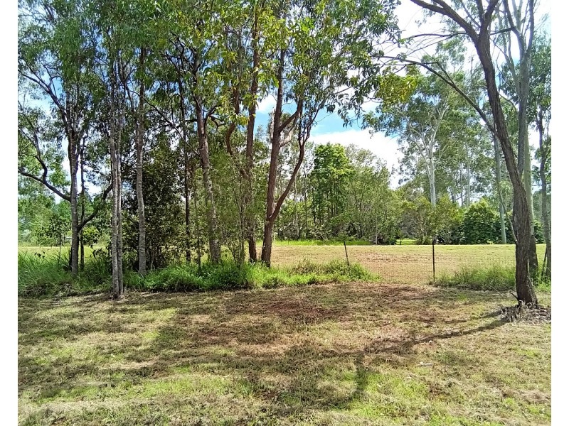 455 Millstream Pde, Millstream QLD 4888