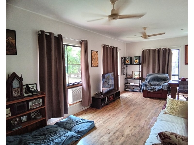 455 Millstream Pde, Millstream QLD 4888