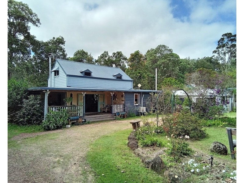 29 Gordon Earl Dr, Millstream QLD 4888