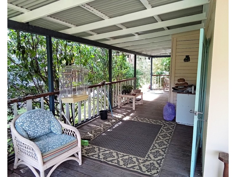 29 Gordon Earl Dr, Millstream QLD 4888