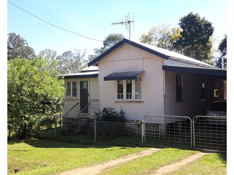 4 Bolton St, Ravenshoe QLD 4888