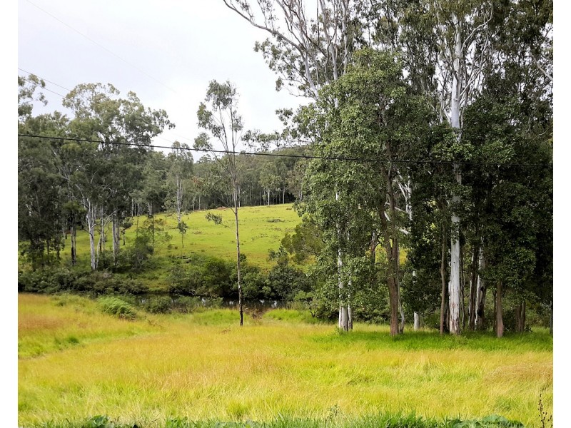 202 Greys Lane, Ravenshoe QLD 4888