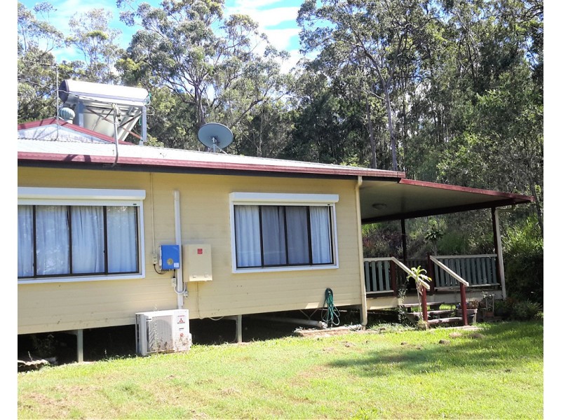 8 Mazlin St, Ravenshoe QLD 4888