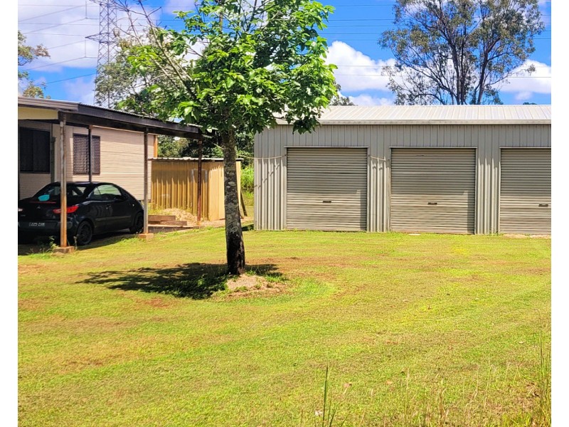 232 Millstream Pde, Millstream QLD 4888