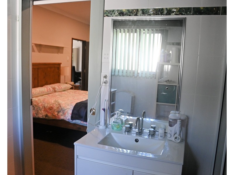 58 Jacaranda Dr, Millstream QLD 4888