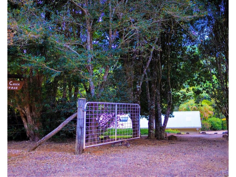 12 Fern Tree Pocket Rd, Ravenshoe QLD 4888