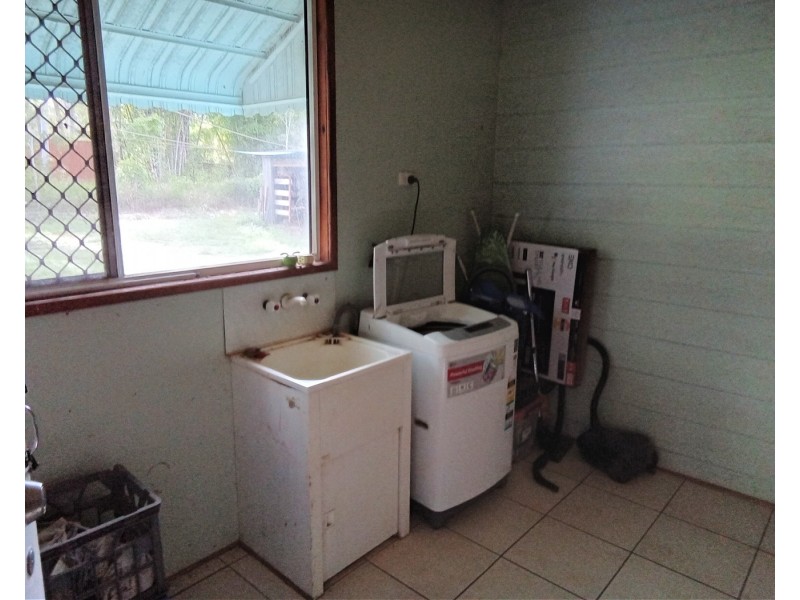 333 Millstream Pde, Millstream QLD 4888