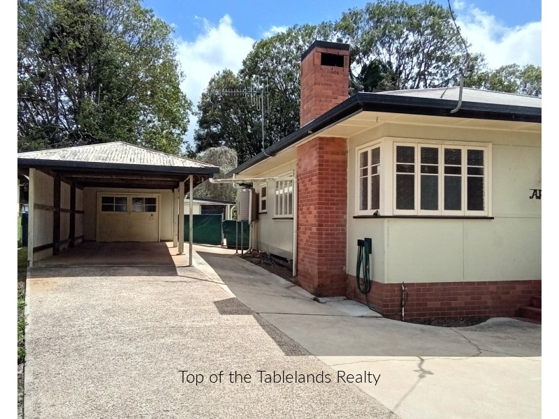 10 Herbert St, Ravenshoe QLD 4888