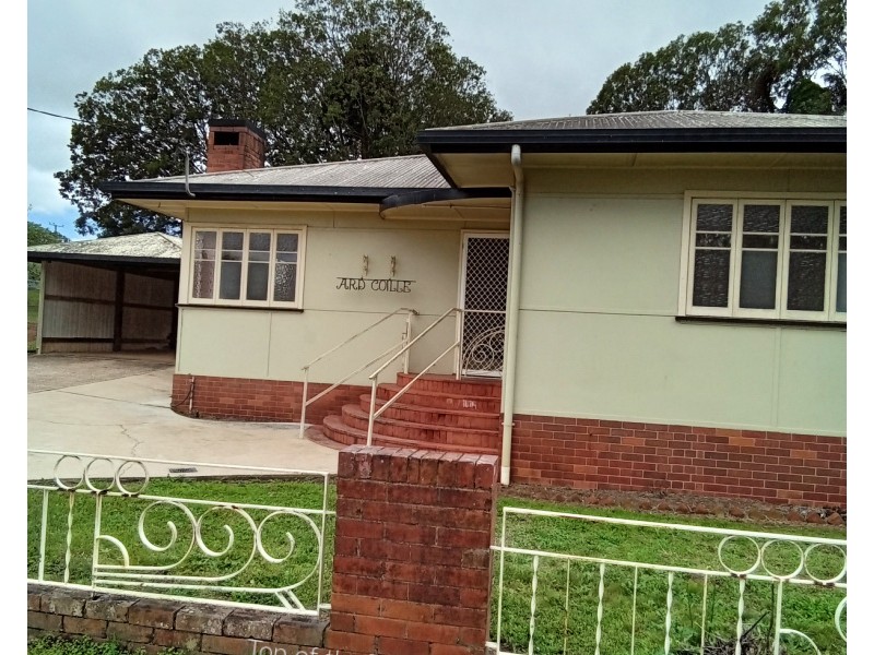 10 Herbert St, Ravenshoe QLD 4888