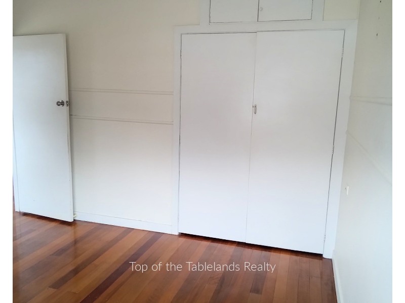 10 Herbert St, Ravenshoe QLD 4888