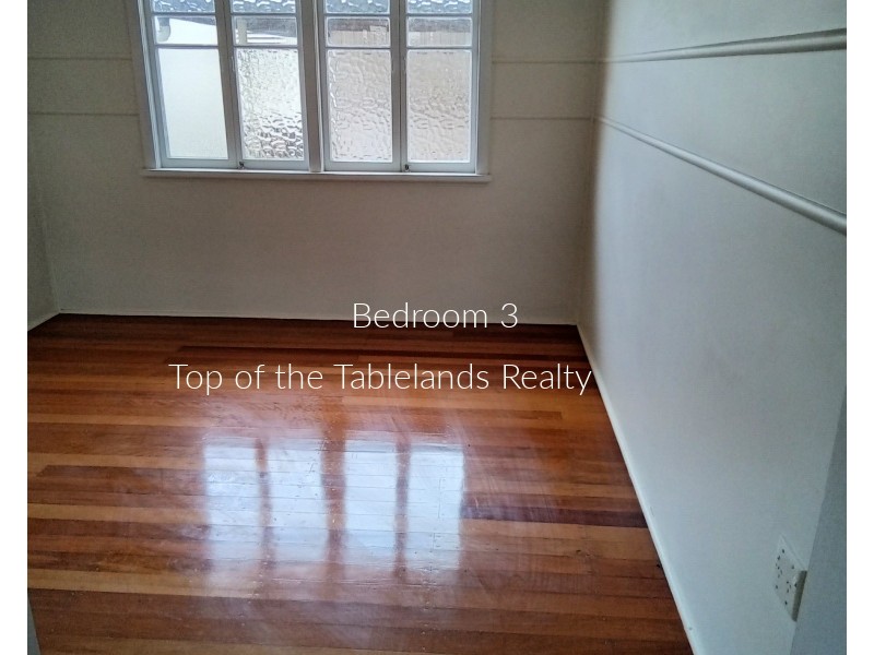 10 Herbert St, Ravenshoe QLD 4888