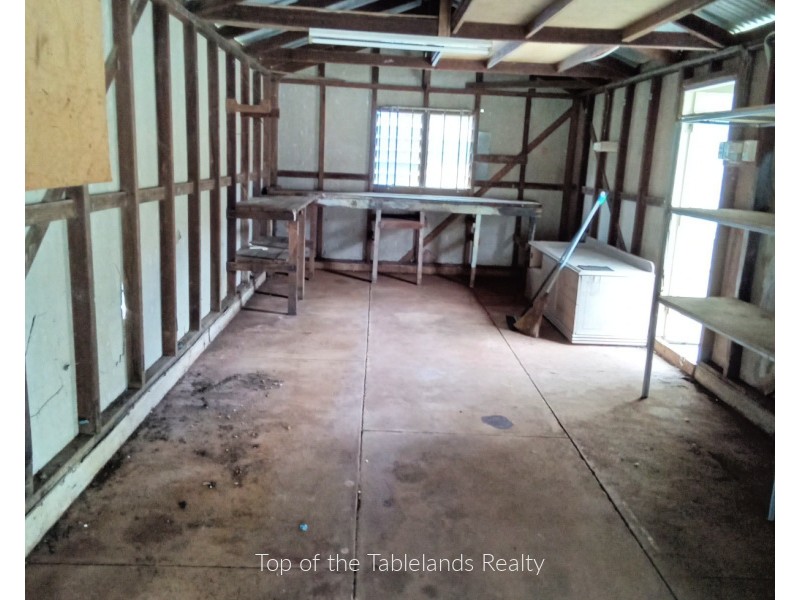 10 Herbert St, Ravenshoe QLD 4888