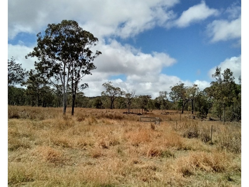 13922 Kennedy Hwy, Millstream QLD 4888