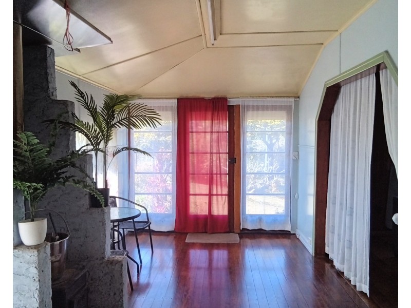 20 Herbert St, Ravenshoe QLD 4888