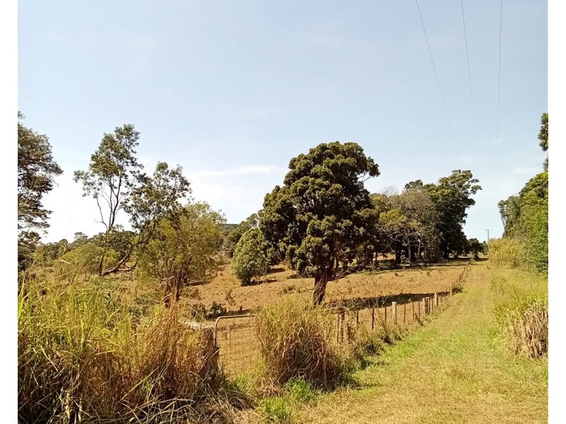 11551 Kennedy Hwy, Evelyn QLD 4888