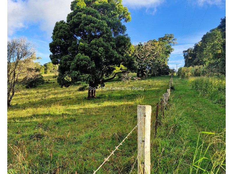 11551 Kennedy Hwy, Evelyn QLD 4888