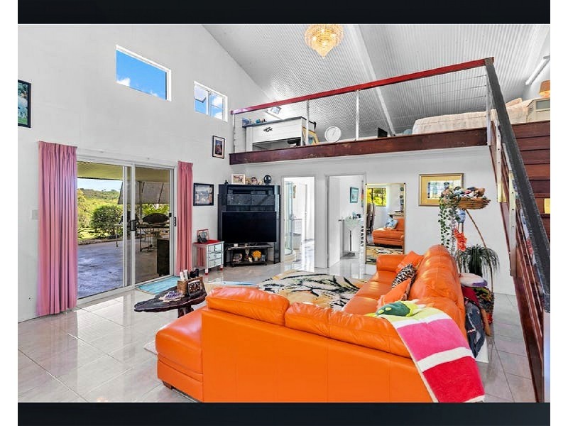 90 Stoney Creek Road, Speewah QLD 4881