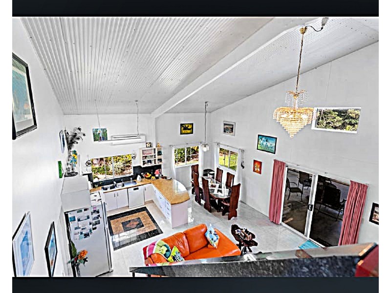 90 Stoney Creek Road, Speewah QLD 4881