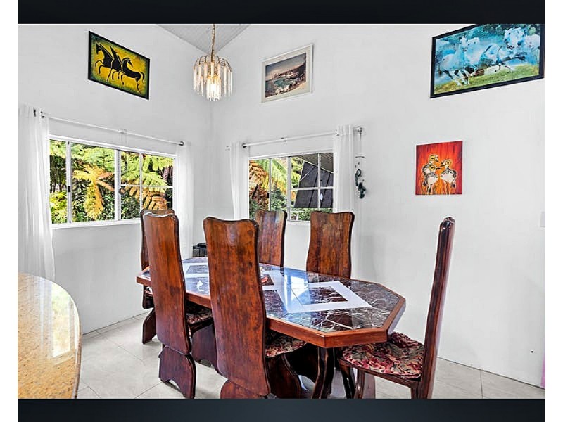 90 Stoney Creek Road, Speewah QLD 4881