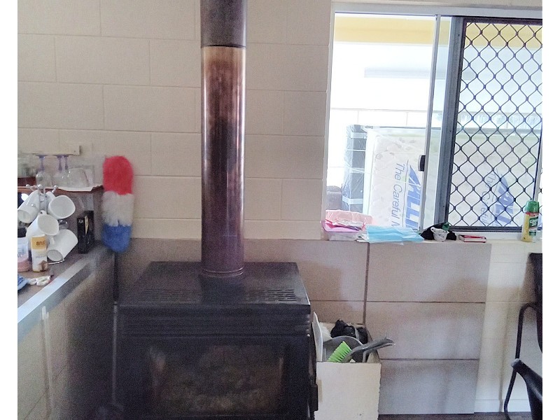 22 Kurrajong Cct, Millstream QLD 4888