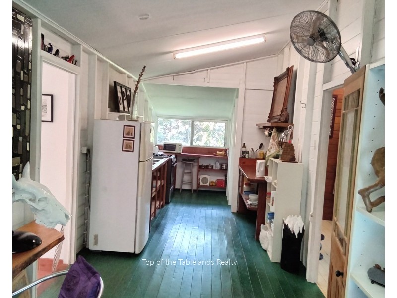 8 Ethel St, Ravenshoe QLD 4888