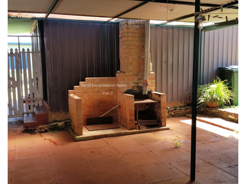 24 Wormboo St, Ravenshoe QLD 4888