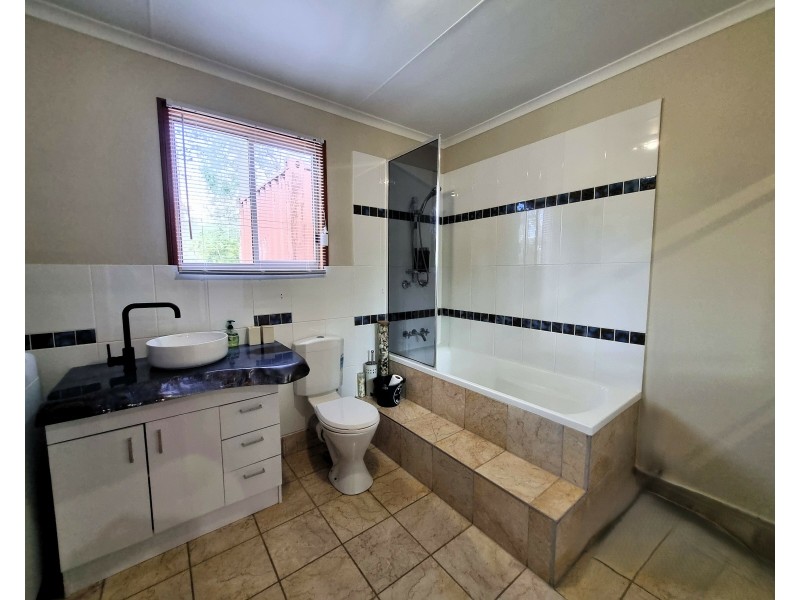 506 Millstream Pde, Millstream QLD 4888