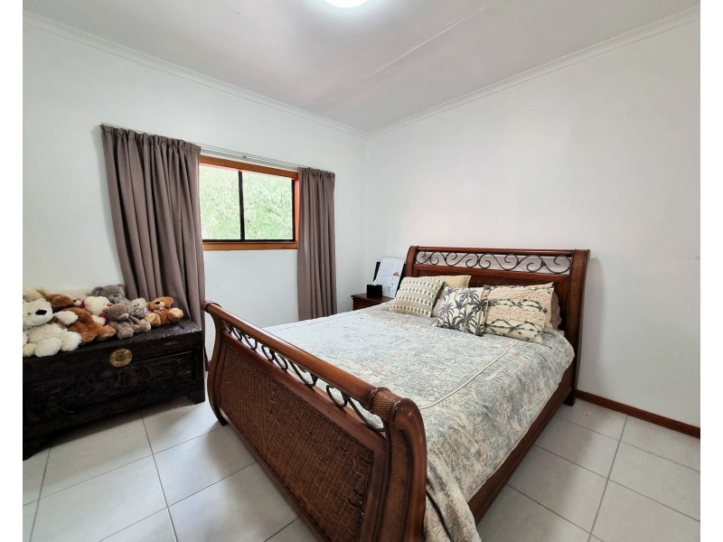506 Millstream Pde, Millstream QLD 4888