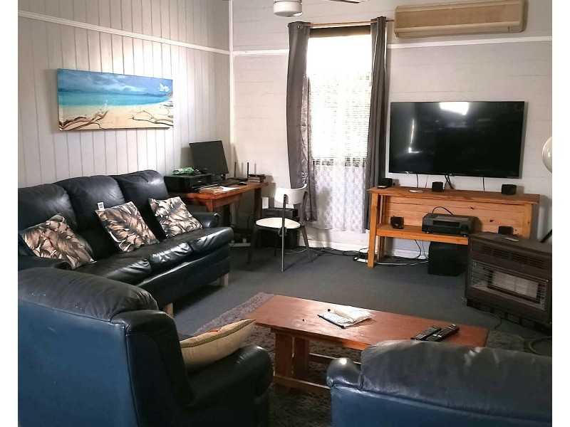 2 Myall St, Dalby QLD 4405