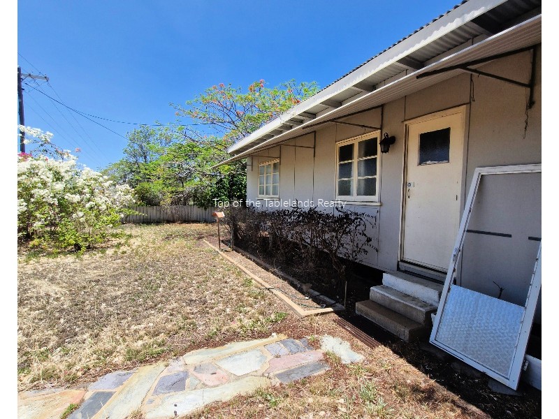 3 Crampton Rd, Georgetown QLD 4871