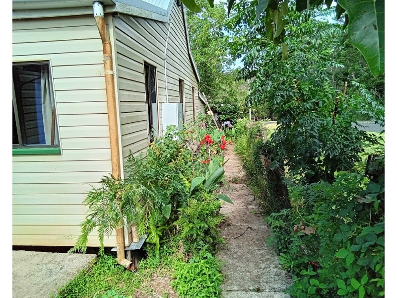 3 Norman St, Ravenshoe QLD 4888