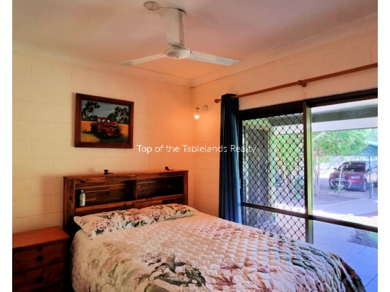 7 Anzac Ave, Millstream QLD 4888