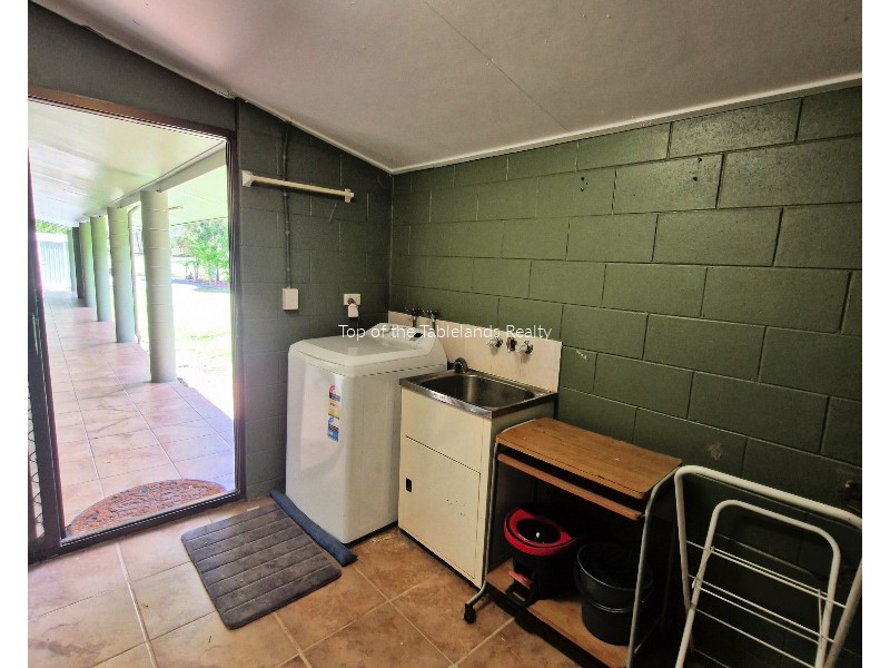 7 Anzac Ave, Millstream QLD 4888