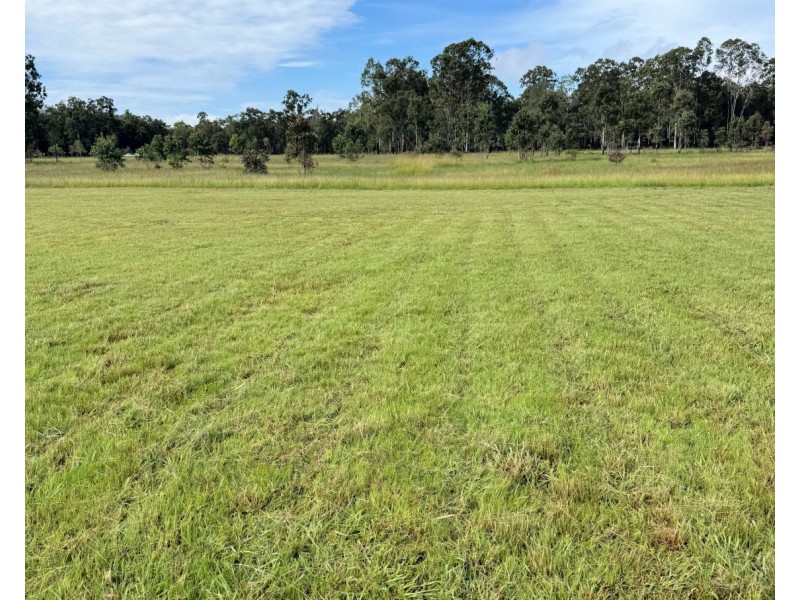 158 Gordon Earl Drive, Millstream QLD 4888