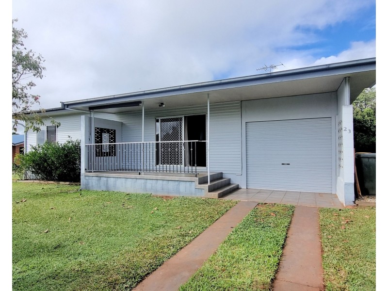23 Leonard Street, Tolga QLD 4882
