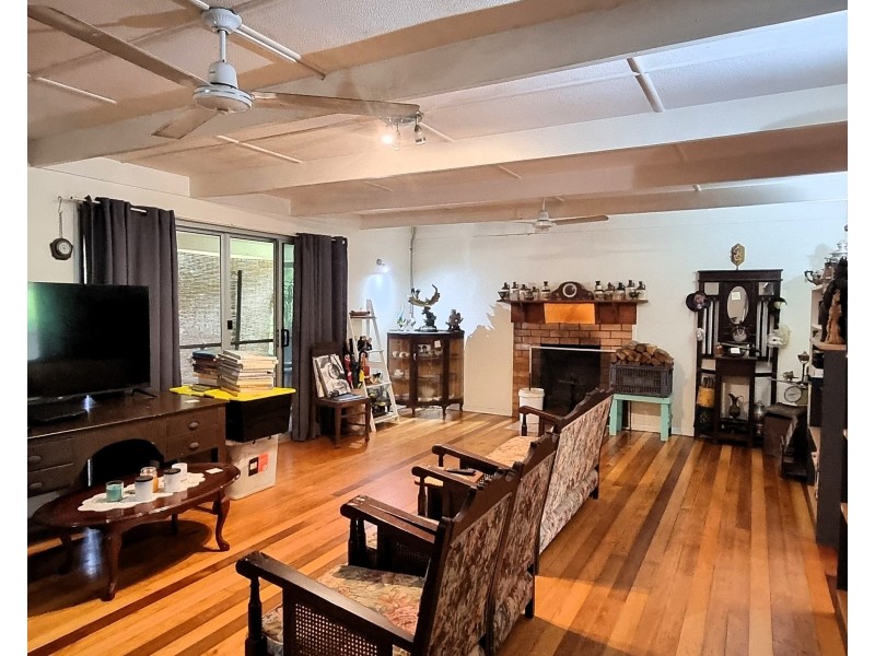993 Longlands Gap Road, Wondecla QLD 4887