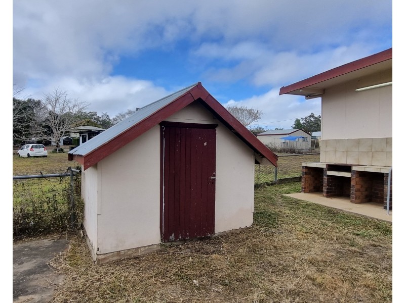9 Uranium Street, Mount Garnet QLD 4872