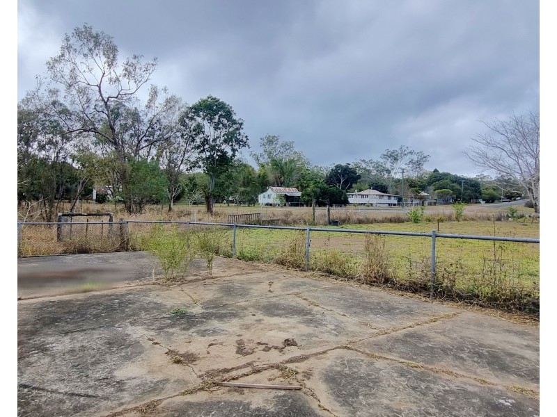 9 Uranium Street, Mount Garnet QLD 4872