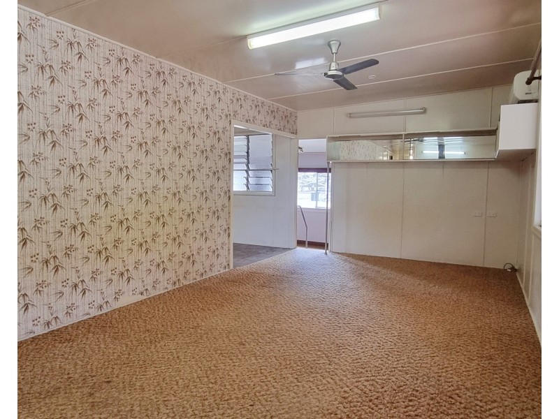 9 Uranium Street, Mount Garnet QLD 4872